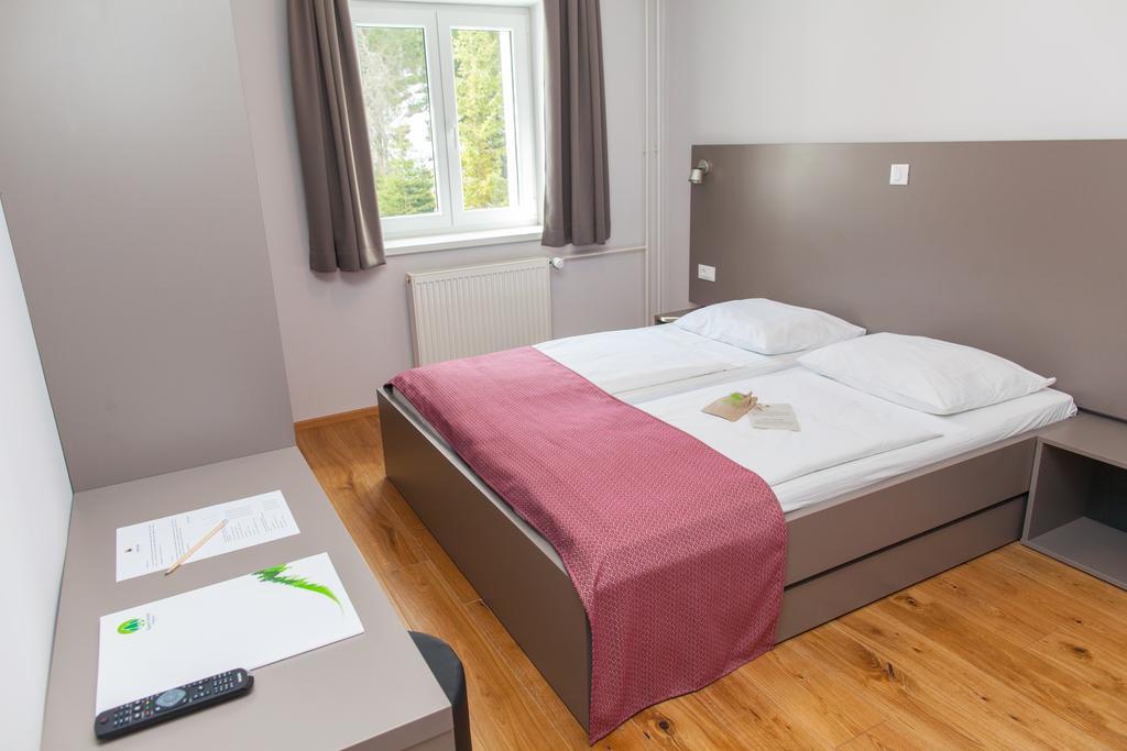 Hotel Pokljuka Goreljek Ngoại thất bức ảnh